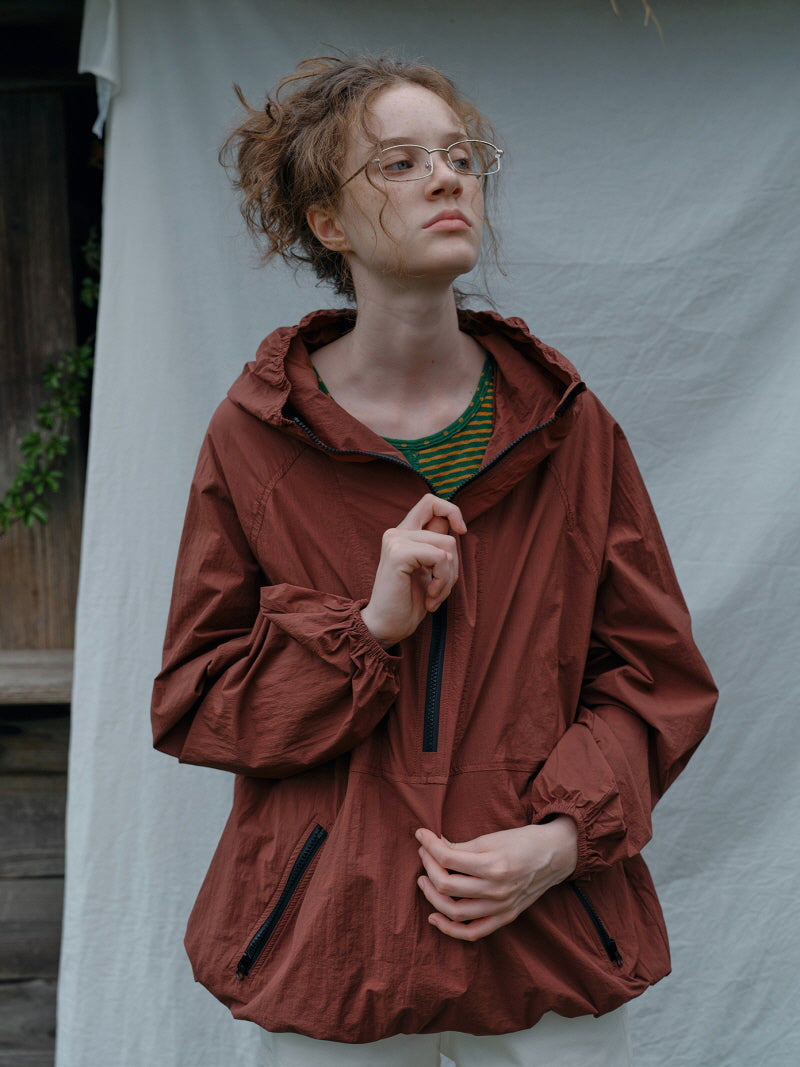 Brick Red Trail Light Anorak