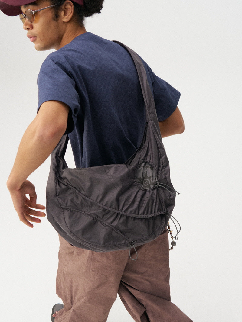 Arc Gather Sling Bag