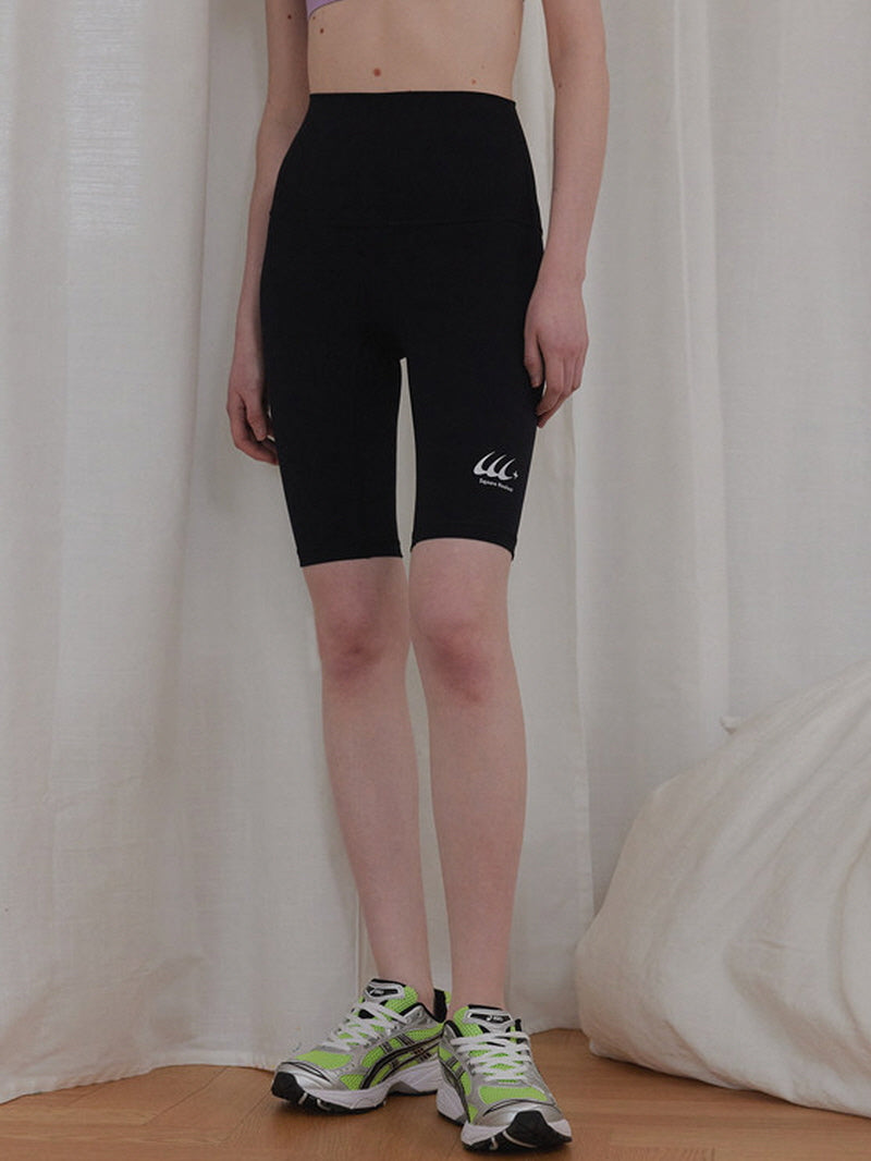 Field Motion Biker Shorts