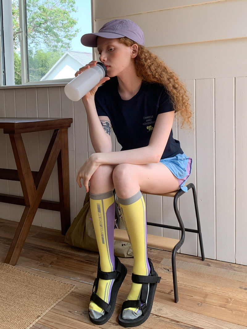 Colorblock Line Knee Socks
