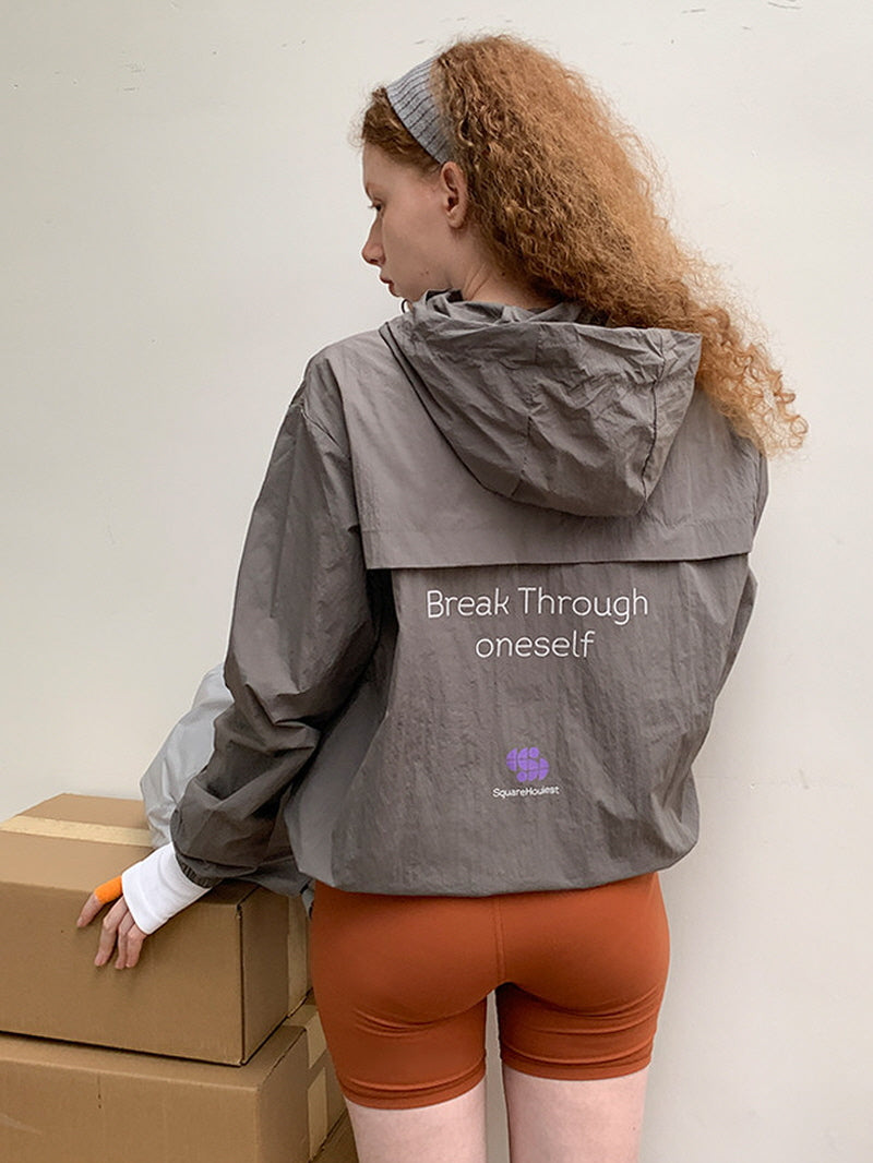 Trail Light Hooded Windbreaker