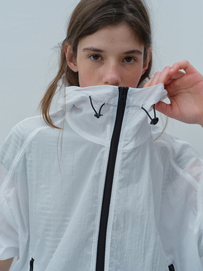 Light Trail Hooded Jacket
